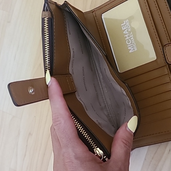 NWOT Michael Kors Jet Set Signature MK Logo Brown Double Zip Wristlet/Wallet - Picture 7 of 11
